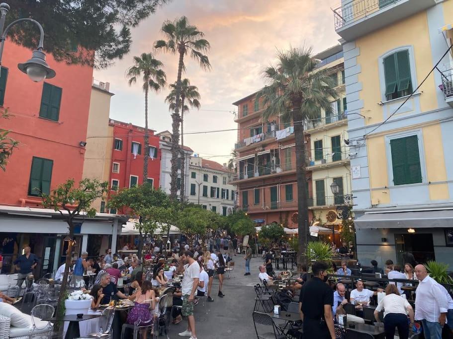Appartamento Incantevole In Piazza Bresca, 圣雷默 外观 照片