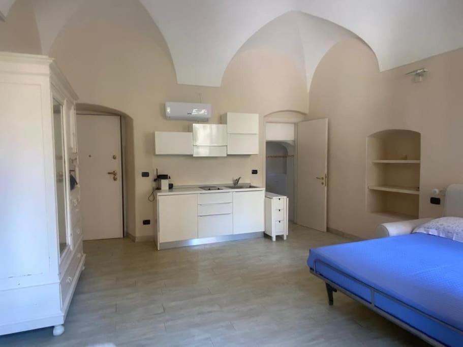Appartamento Incantevole In Piazza Bresca, 圣雷默 外观 照片